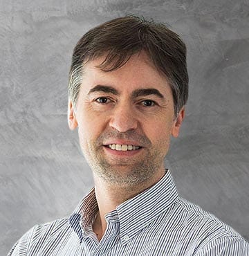 DR. JAVIER PEDRAZ